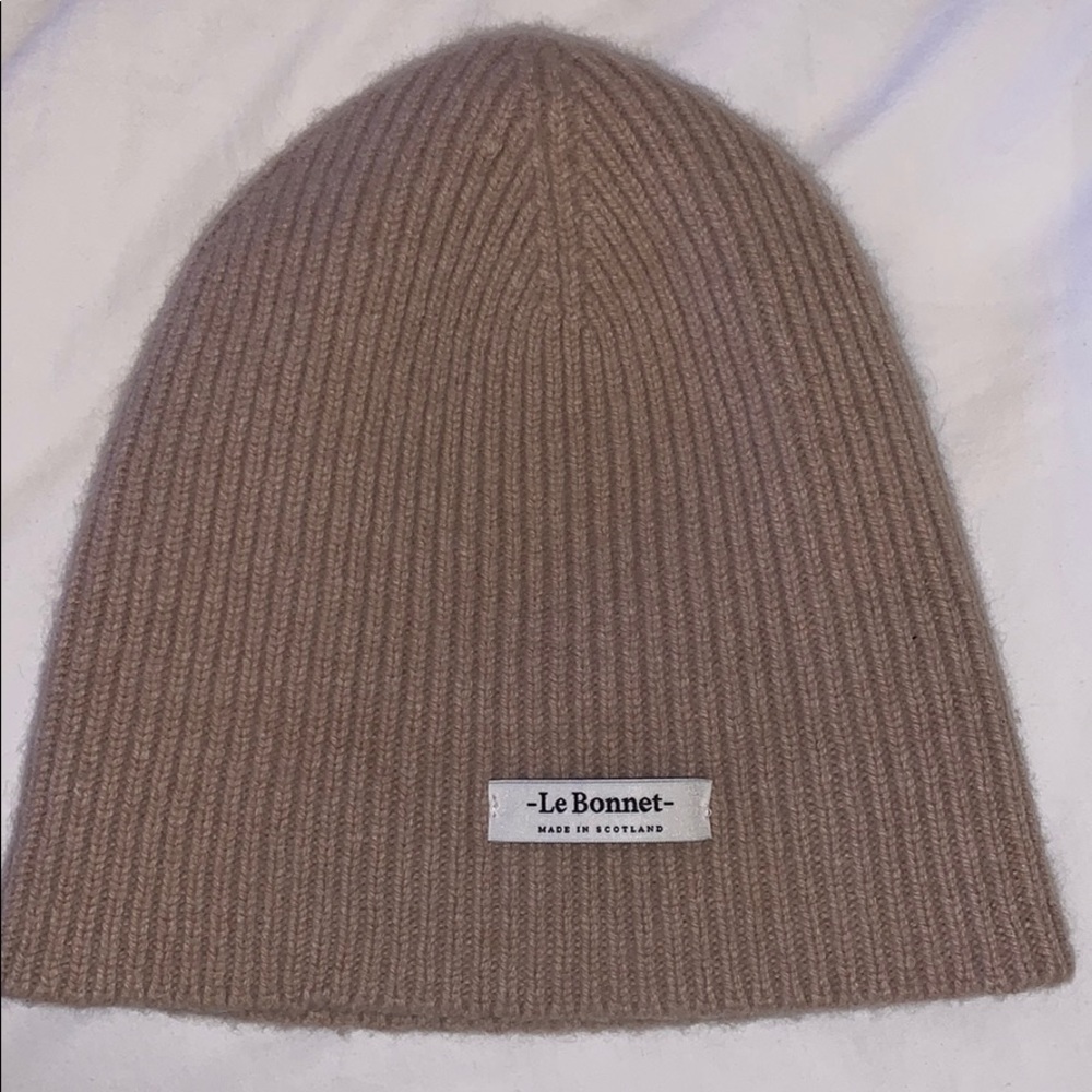 Le Bonnet hat